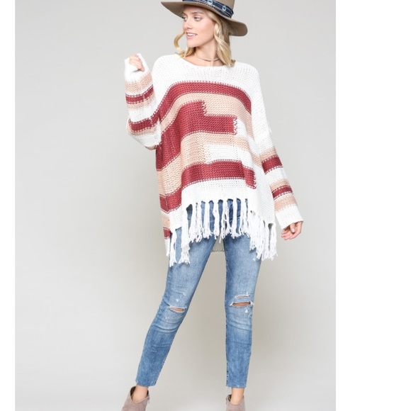 NEW ! 5 🌟 s! Boho fringe sweater - Picture 3 of 3